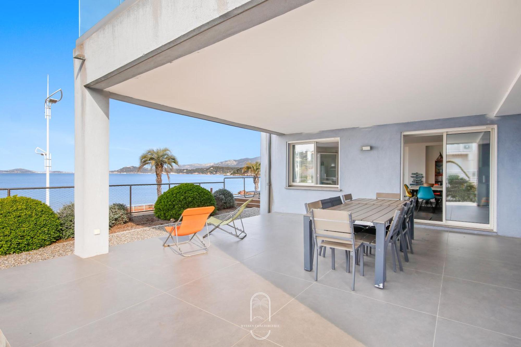 Villa Antoine Appartement Rdj Vue Mer Clim Wifi Parking Plage 50M La Garonne Le Pradet Ngoại thất bức ảnh