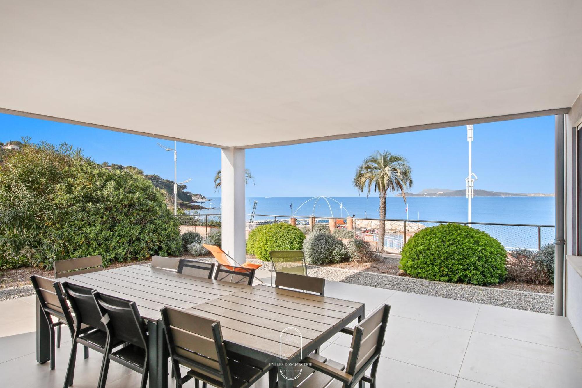 Villa Antoine Appartement Rdj Vue Mer Clim Wifi Parking Plage 50M La Garonne Le Pradet Ngoại thất bức ảnh