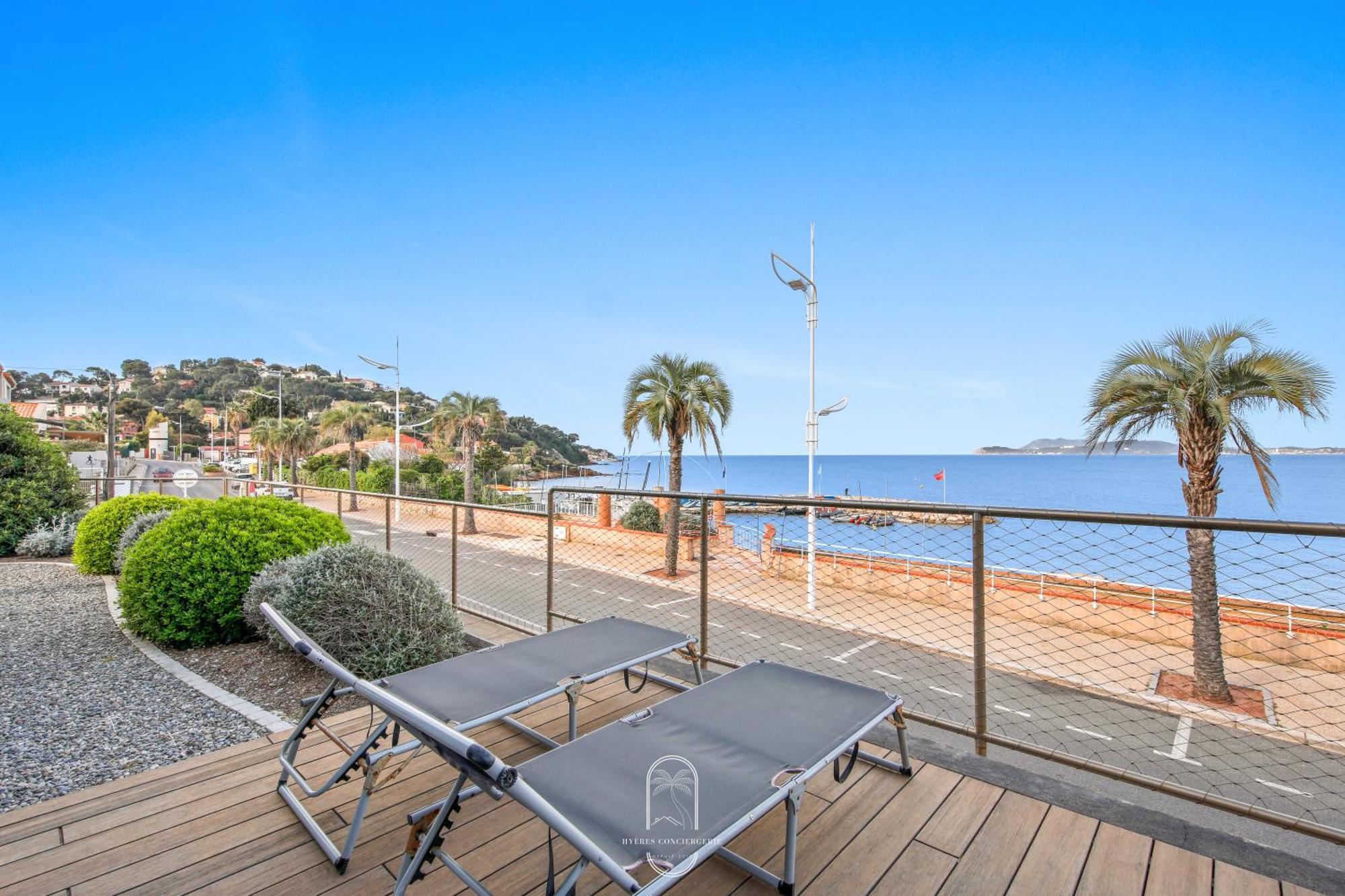 Villa Antoine Appartement Rdj Vue Mer Clim Wifi Parking Plage 50M La Garonne Le Pradet Ngoại thất bức ảnh
