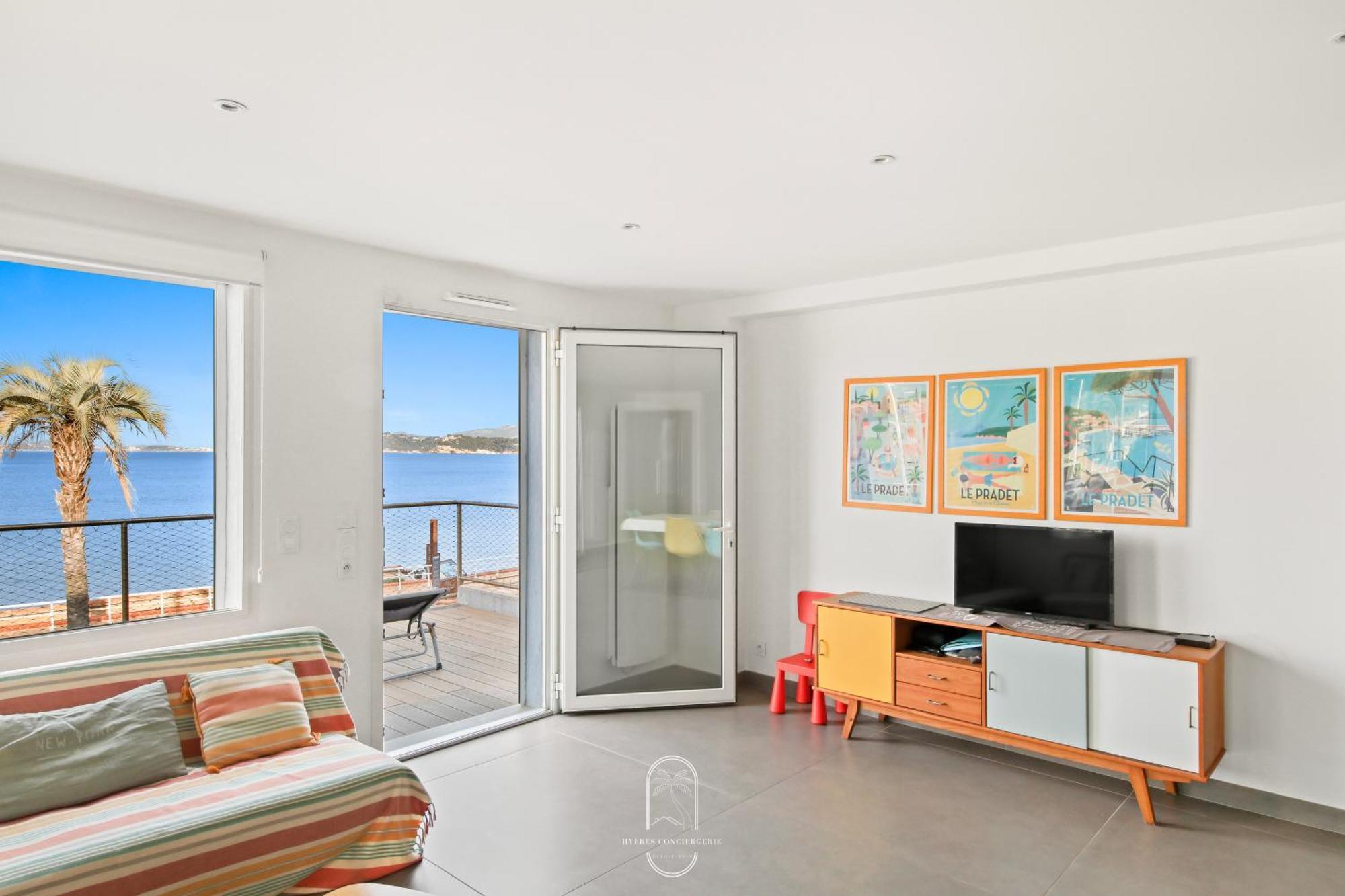 Villa Antoine Appartement Rdj Vue Mer Clim Wifi Parking Plage 50M La Garonne Le Pradet Ngoại thất bức ảnh