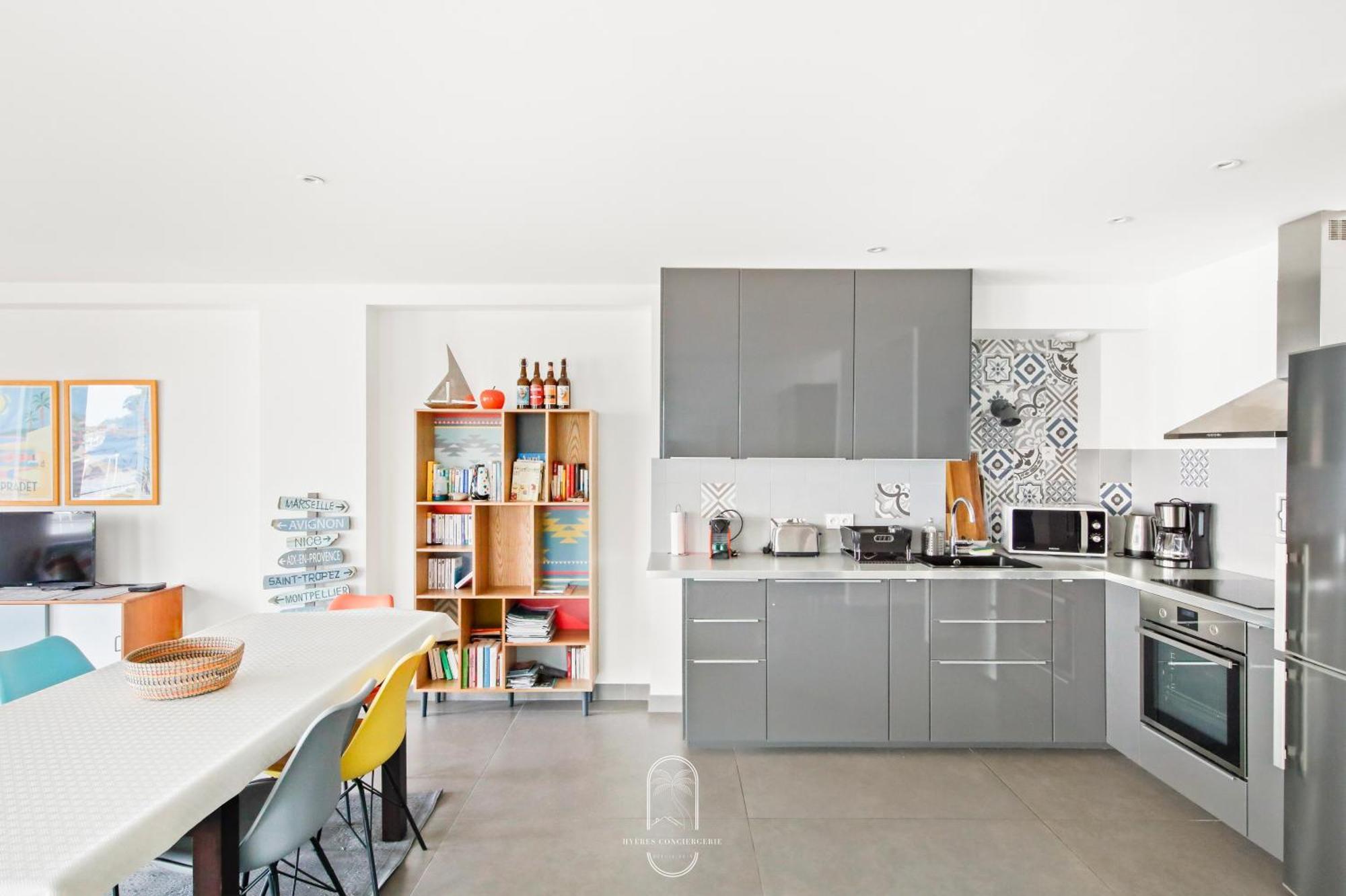 Villa Antoine Appartement Rdj Vue Mer Clim Wifi Parking Plage 50M La Garonne Le Pradet Ngoại thất bức ảnh