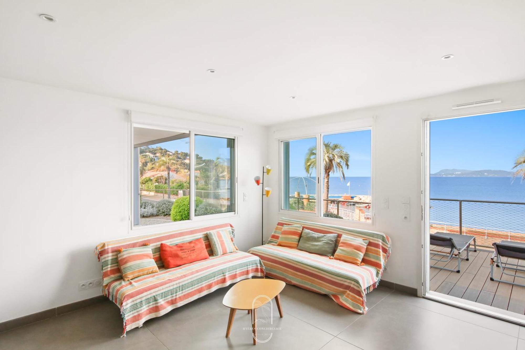 Villa Antoine Appartement Rdj Vue Mer Clim Wifi Parking Plage 50M La Garonne Le Pradet Ngoại thất bức ảnh